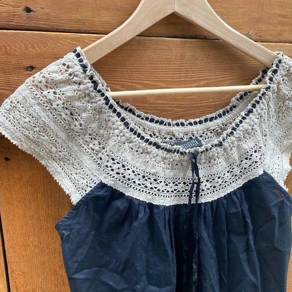 Adorable tunic - Picture 3 of 8